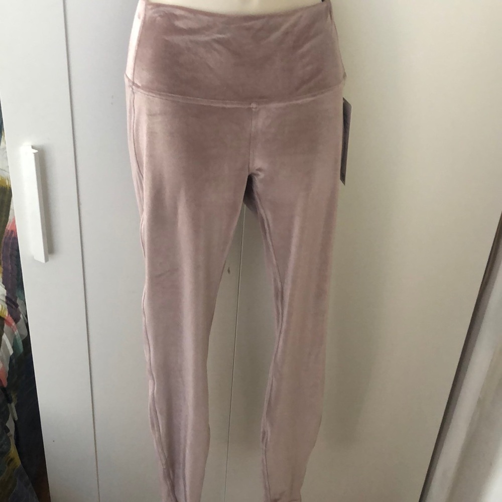Lululemon wunder lounge HR tight( special edition)